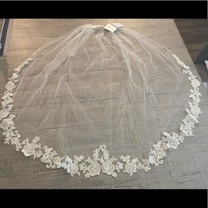 Crystal Embellished Rose and Floral Fingertip Veil